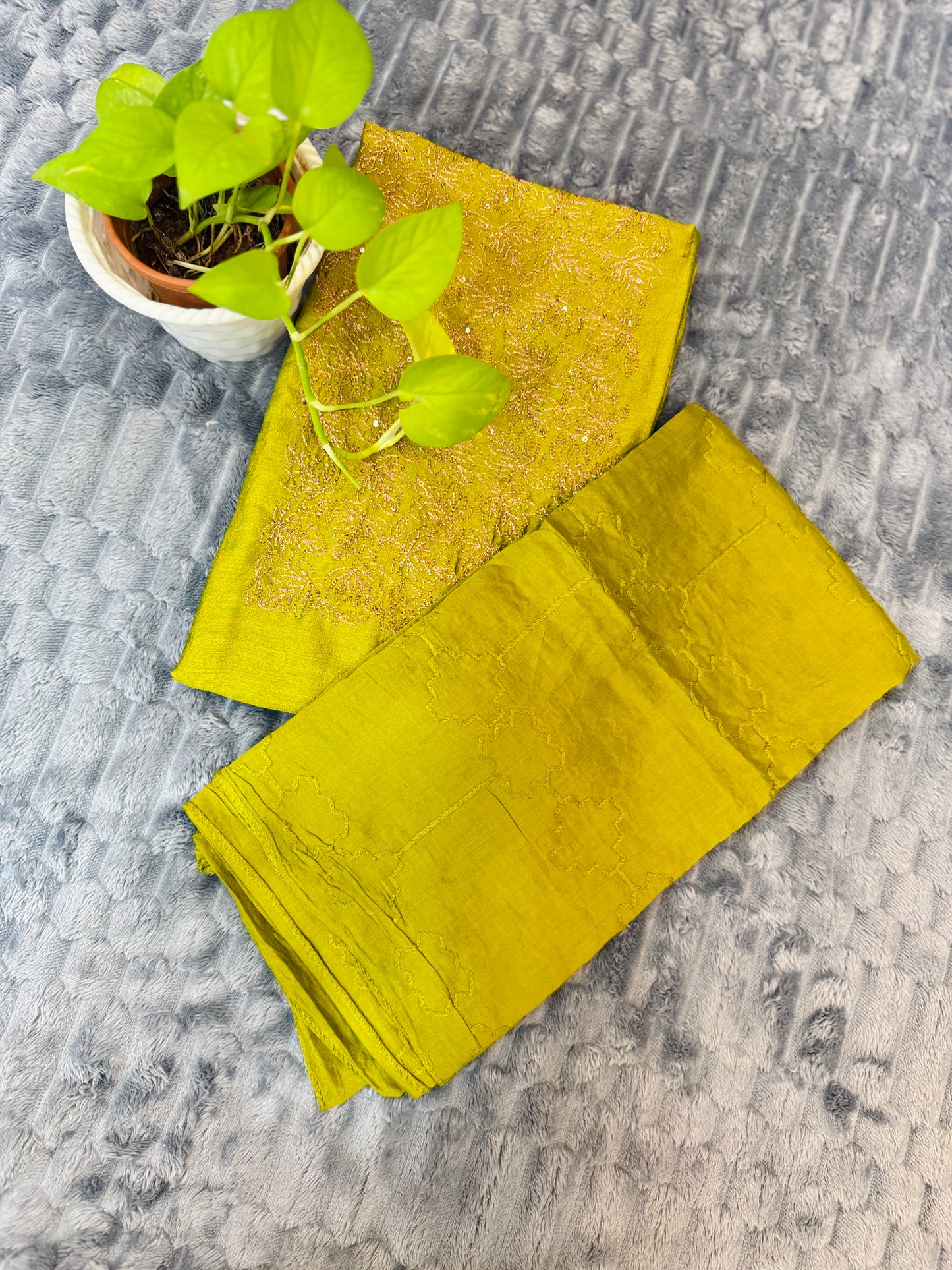 Unstitched salwar suit SAL1011